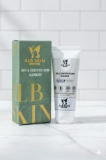 Dry & Sensitive Skin Cleanser